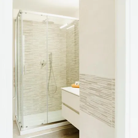 아파트 Ilami House